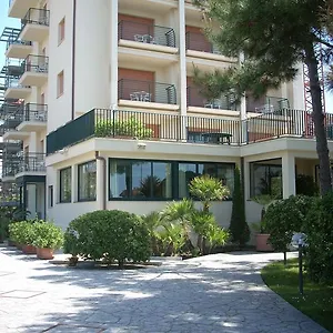 *** Hotel Paris Italia
